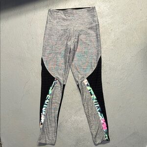 Stylish Gray and Black Leggings